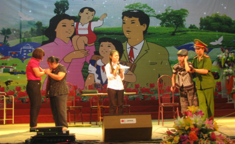 Trân trọng tình mẹ qua thơ ca và cuộc sống là nuôi dưỡng tâm hồn và kết nối cội nguồn